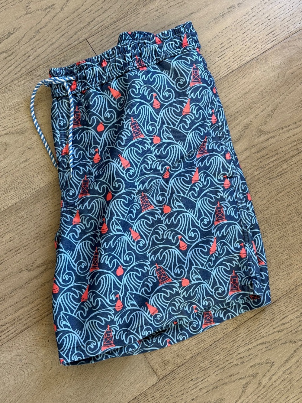 Southern Tide - The Skipjack Swim Trunks - Picture 6 of 9